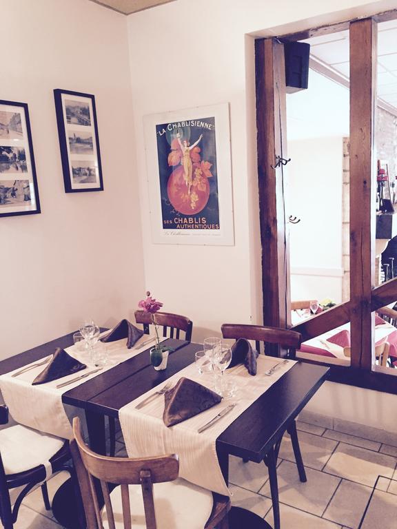 Hotel Du Commerce Bar-sur-Seine Bagian luar foto